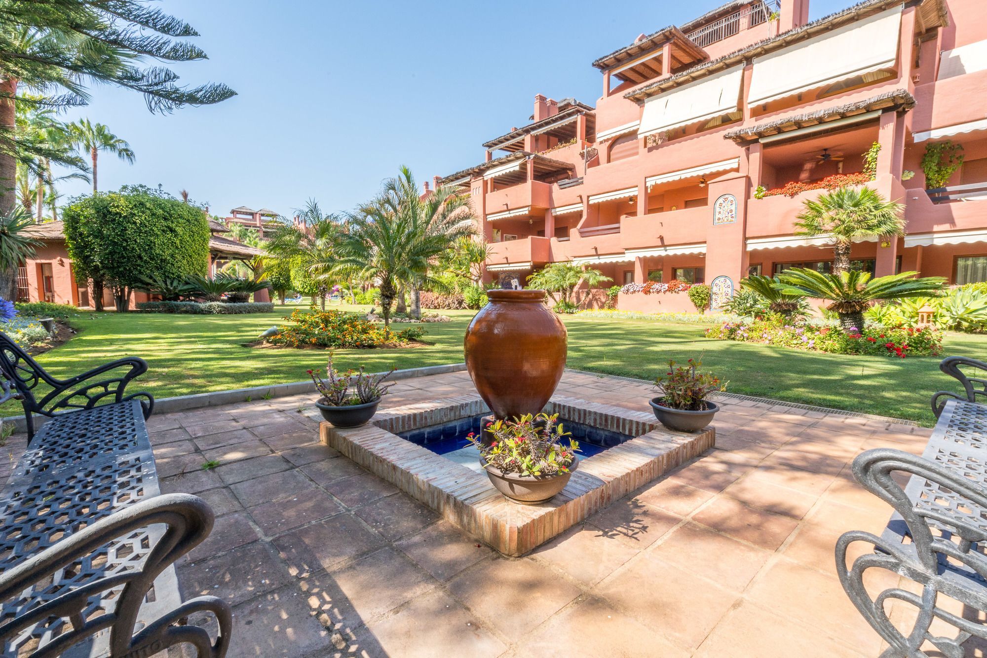 The Grand Oasis Estepona Marbella Exterior foto